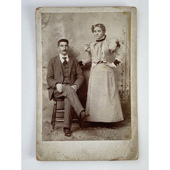 c1880 Cabinet Card Couple Studio Photo Man Moustache Woman High Neck Puff Sleeve - Picture 2 of 7